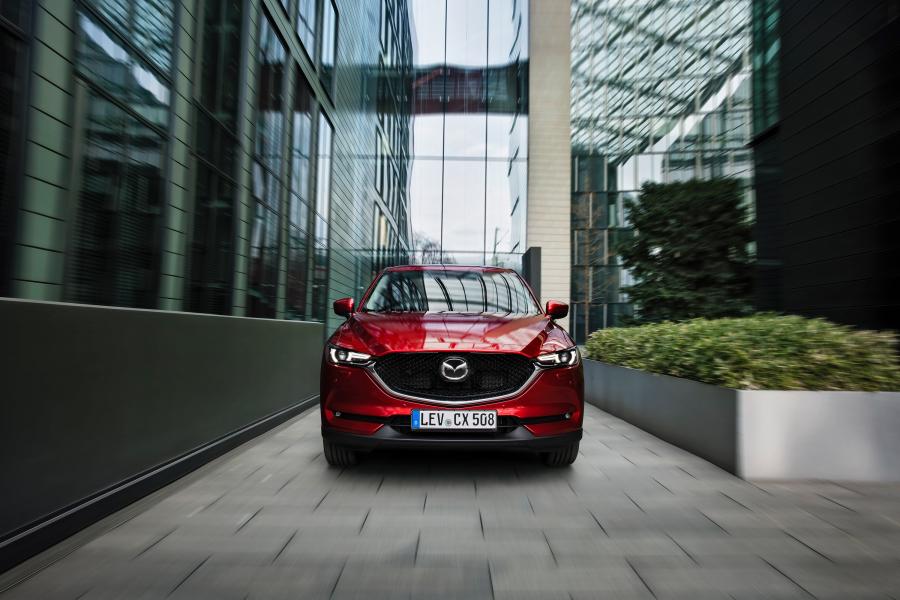 Mazda CX-5 2017 года  (WW) (фото 9 из 57)